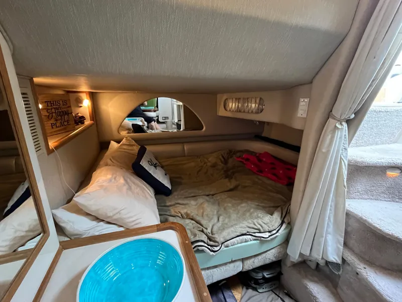 Slide: The Image of Sea Ray 370 Sundancer 1996 - 8