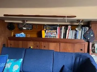 Slide: The Image of Engine of a 1987 Morgan Catalina Morgan 41 Classic boat. - 30