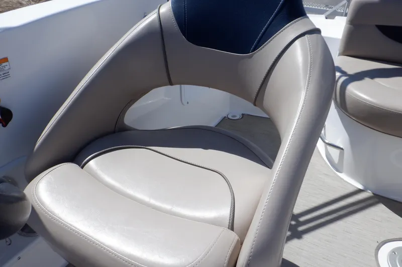 Slide: The Image of Hurricane SunDeck Sport 203 OB 2014 - 62