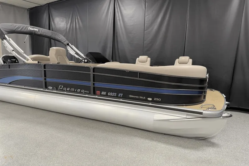 Slide: The Image of Premier 250 Grand Isle 2013 - 3