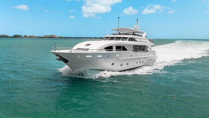 Slide: The Image of Intermarine RPH 95 2001 - 50