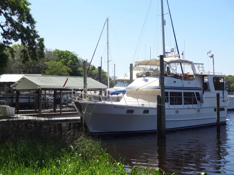 Slide: The Image of Heritage East 44 Sundeck 1988 - 13