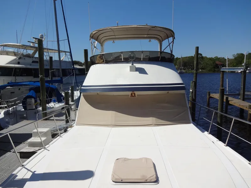 Slide: The Image of Heritage East 44 Sundeck 1988 - 19