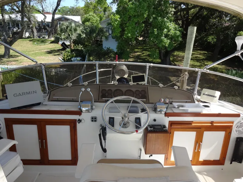 Slide: The Image of Heritage East 44 Sundeck 1988 - 29