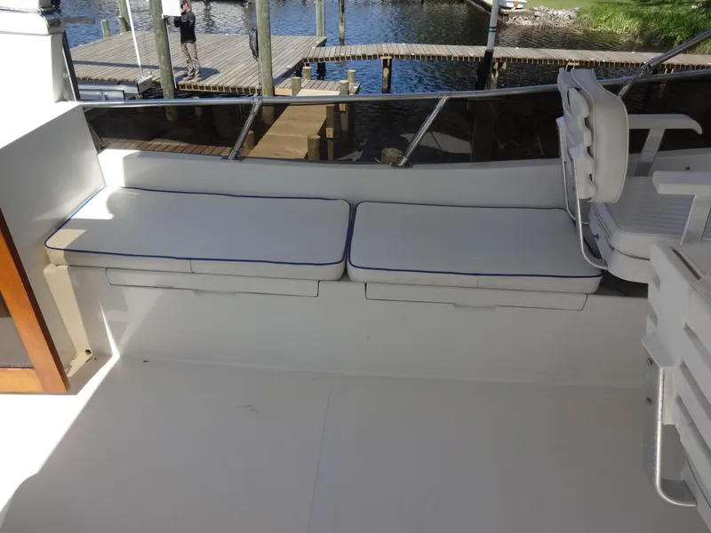 Slide: The Image of Heritage East 44 Sundeck 1988 - 37