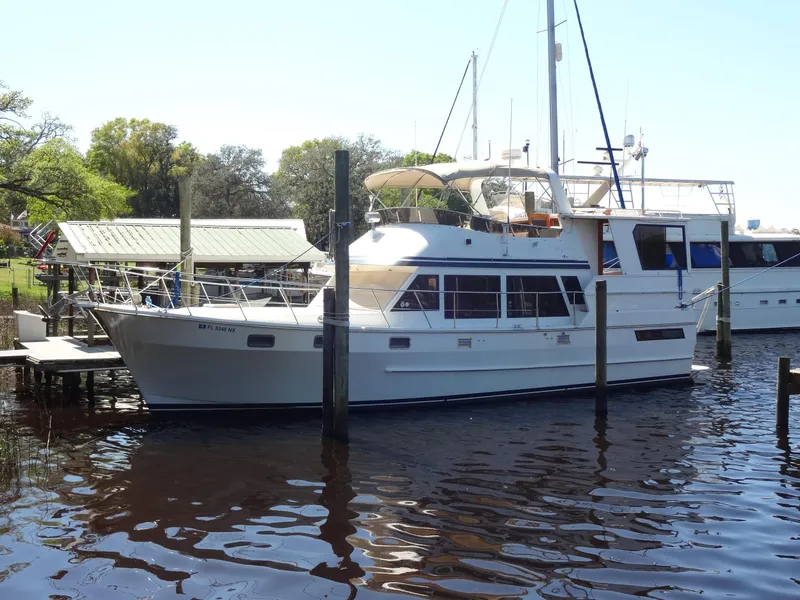 Slide: The Image of Heritage East 44 Sundeck 1988 - 6