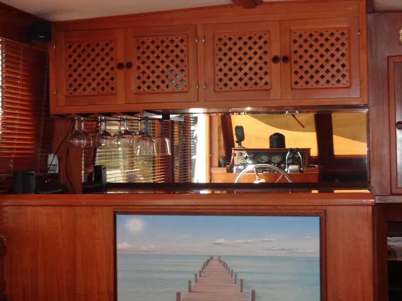 Slide: The Image of Heritage East 44 Sundeck 1988 - 62