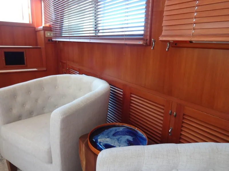 Slide: The Image of Heritage East 44 Sundeck 1988 - 64