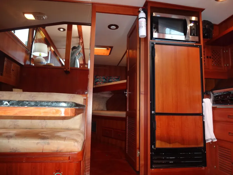 Slide: The Image of Heritage East 44 Sundeck 1988 - 69