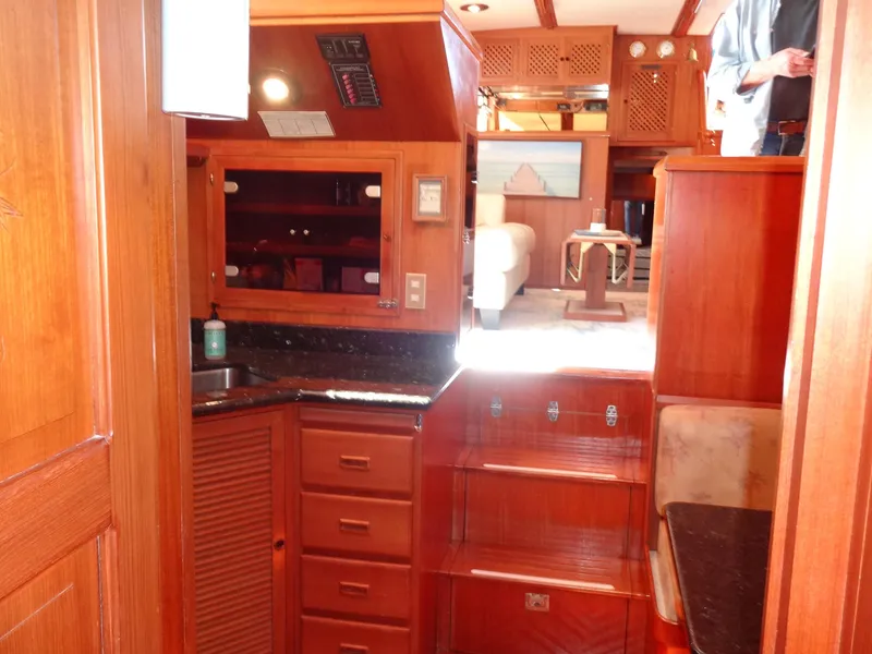 Slide: The Image of Heritage East 44 Sundeck 1988 - 88