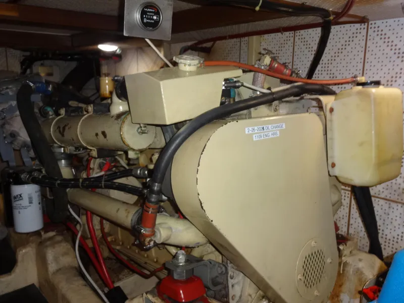 Slide: The Image of Heritage East 44 Sundeck 1988 - 96