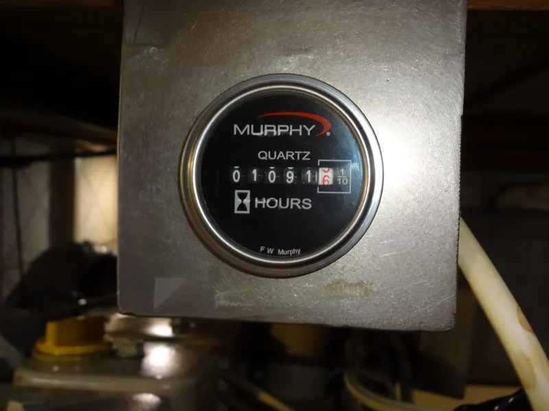 Slide: The Image of Heritage East 44 Sundeck 1988 - 98