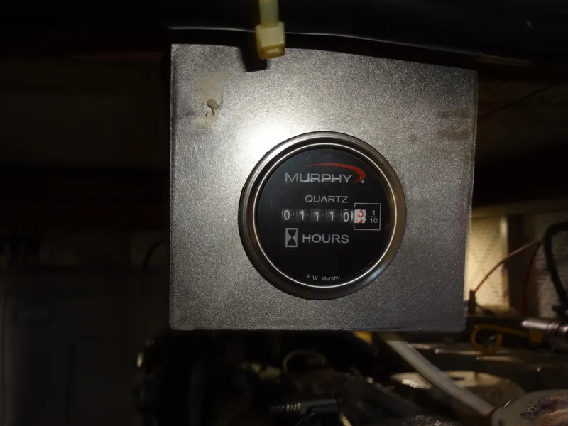 Slide: The Image of Heritage East 44 Sundeck 1988 - 99