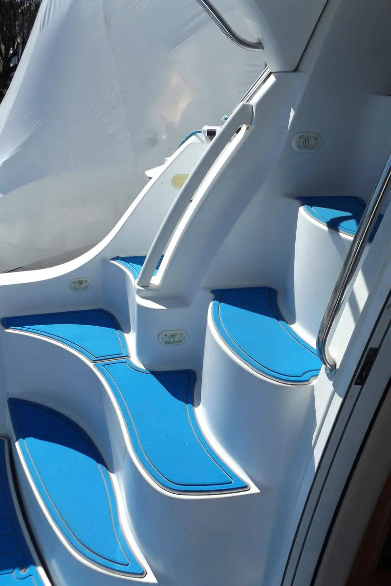 Slide: The Image of Carver 360 Sport Sedan 2003 - 52