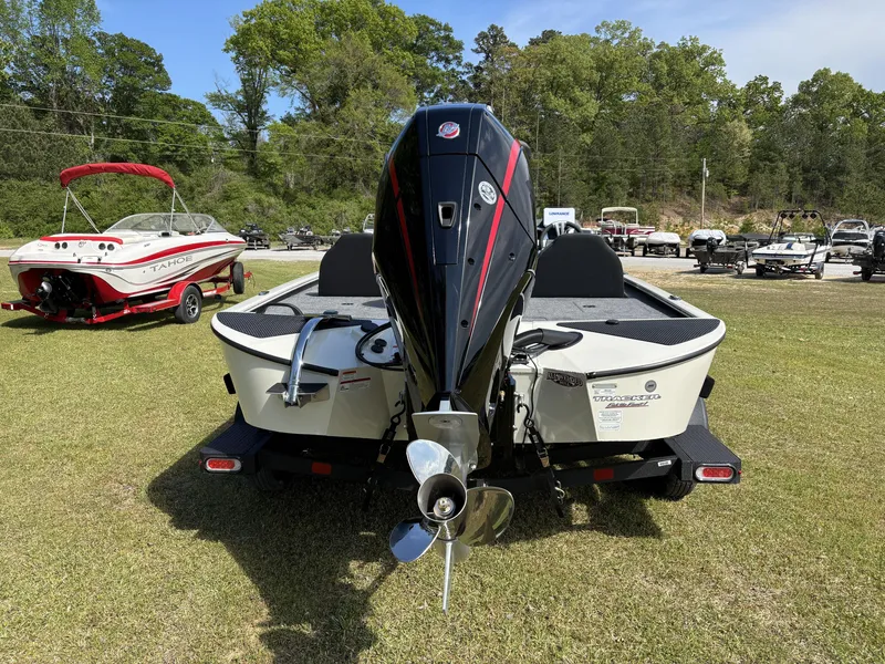 Slide: The Image of Tracker Savage 215 2025 - 6