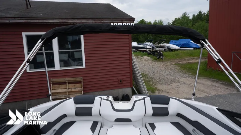 Slide: The Image of Yamaha SX195 2025 - 18