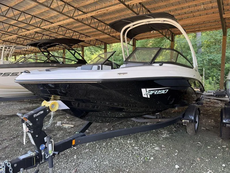 Slide: The Image of Yamaha AR190 2025 - 1