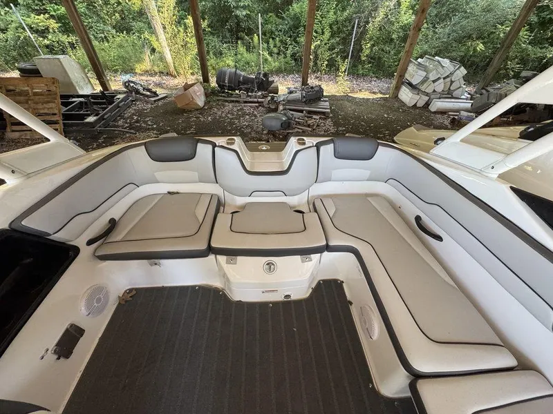 Slide: The Image of Yamaha AR190 2025 - 10