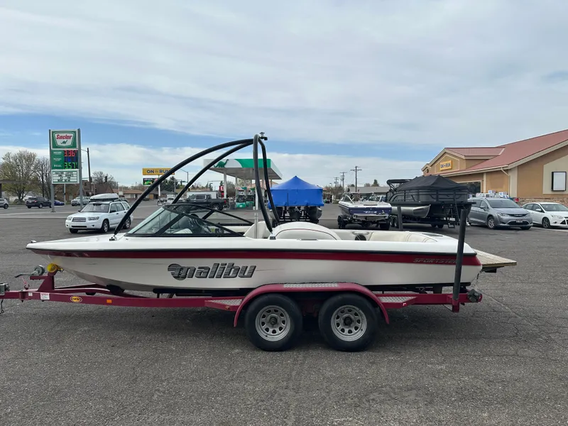 Slide: The Image of Malibu Sportster 2000 - 3