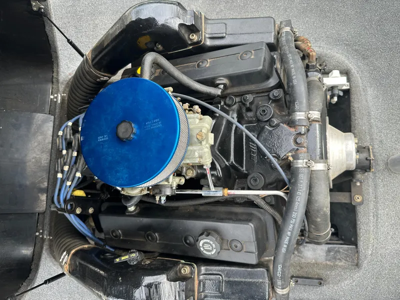 Slide: The Image of Malibu Sportster 2000 - 9