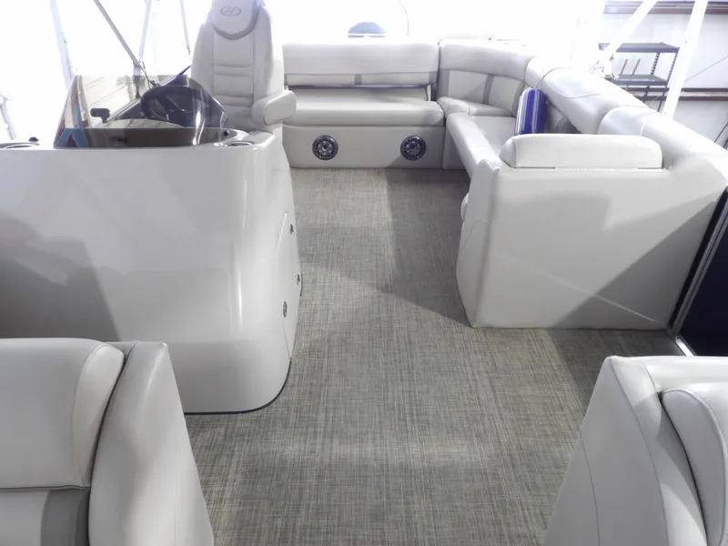 Slide: The Image of Harris HCX25 2020 - 14