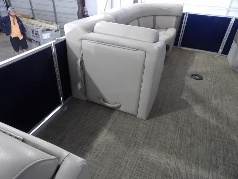 Slide: The Image of Harris HCX25 2020 - 29