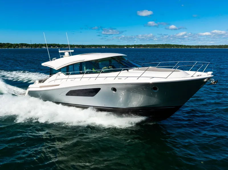 Slide: The Image of Tiara C53 Coupe 2019 - 0