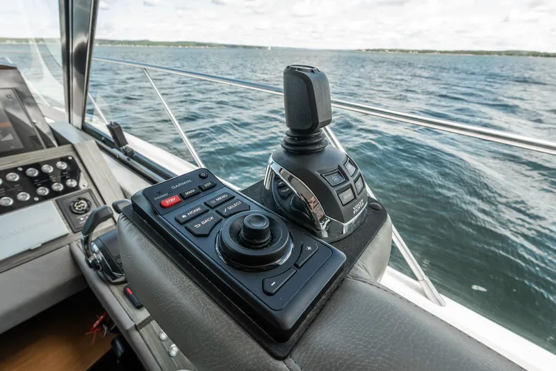 Slide: The Image of Tiara C53 Coupe 2019 - 29