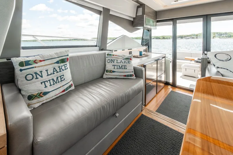 Slide: The Image of Tiara C53 Coupe 2019 - 34