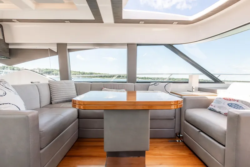 Slide: The Image of Tiara C53 Coupe 2019 - 38