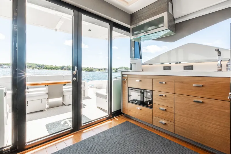 Slide: The Image of Tiara C53 Coupe 2019 - 43