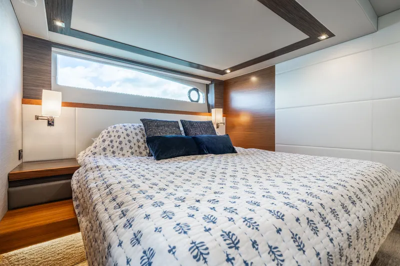 Slide: The Image of Tiara C53 Coupe 2019 - 45