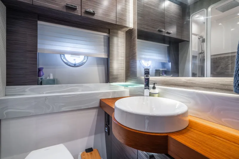 Slide: The Image of Tiara C53 Coupe 2019 - 48