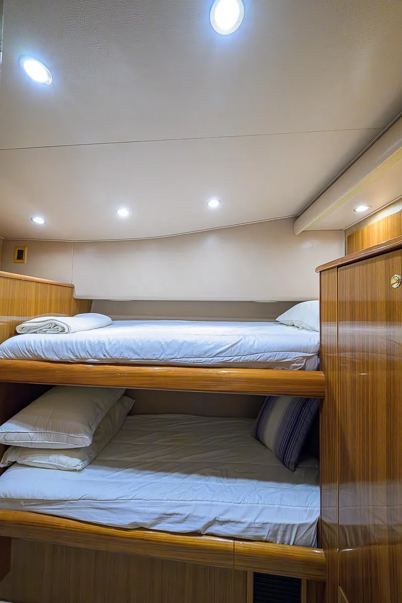 Slide: The Image of Viking 68 Convertible 2007 - 74