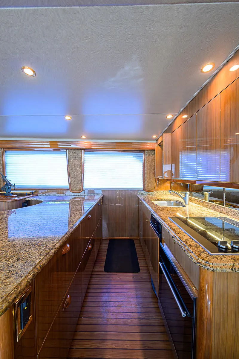 Slide: The Image of Viking 68 Convertible 2007 - 95