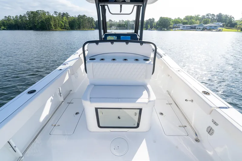 Slide: The Image of 2026 Sea Hunt Gamefish 27 Coffin Box interior with water view. - 48