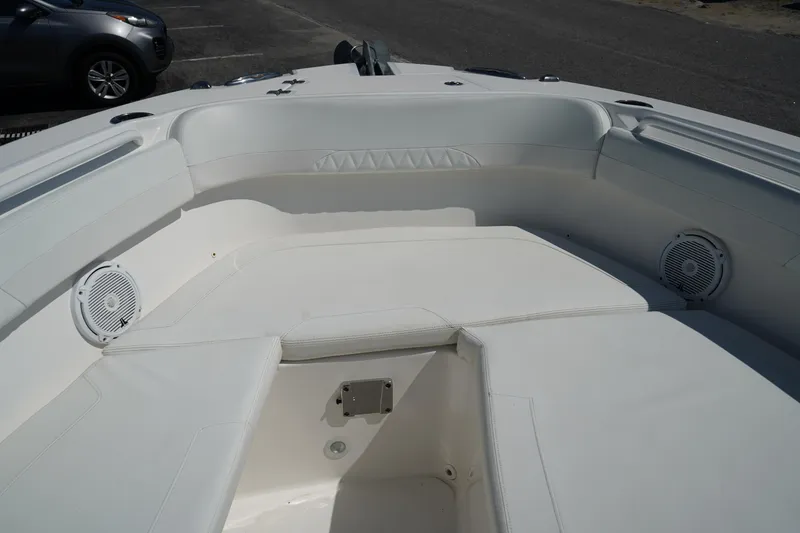 Slide: The Image of Edgewater 262 CX 2018 - 59