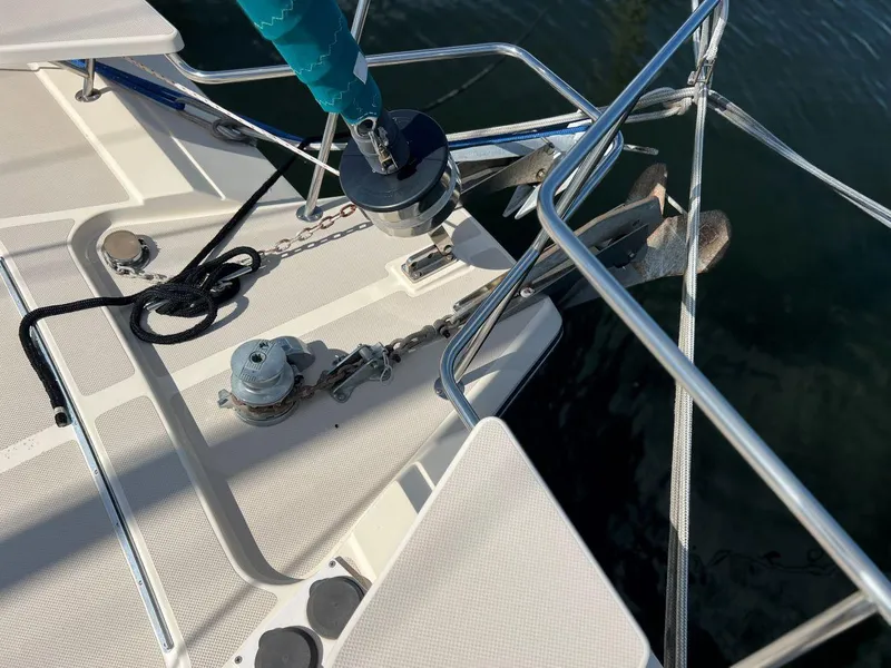 Slide: The Image of Deck of 1998 Island Packet Cat 35 with anchor and winch system. - 5
