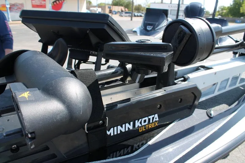 Slide: The Image of Minn Kota Ultrex trolling motor on 2020 Skeeter FXR21 Apex boat. - 6