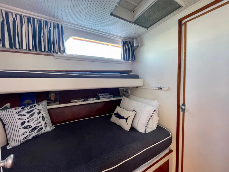 Slide: The Image of Huckins Sportsman 1966 - 64