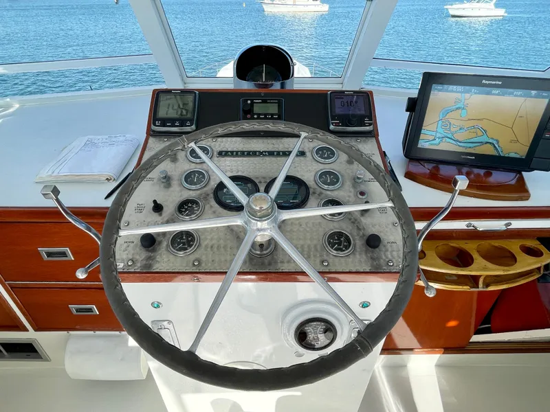 Slide: The Image of Huckins Sportsman 1966 - 87