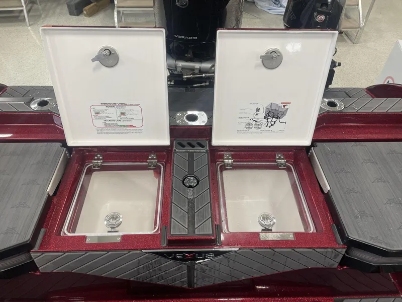 Slide: The Image of Vexus Boats DVX22s 2025 - 20