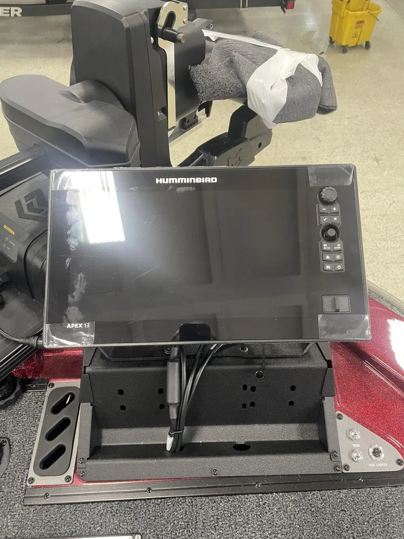 Slide: The Image of Vexus Boats DVX22s 2025 - 31