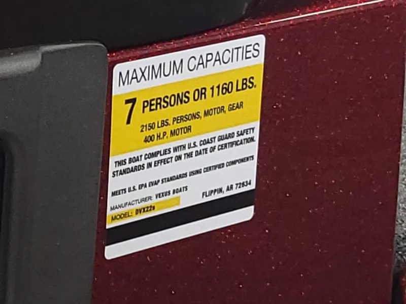 Slide: The Image of Vexus Boats DVX22s 2025 - 39