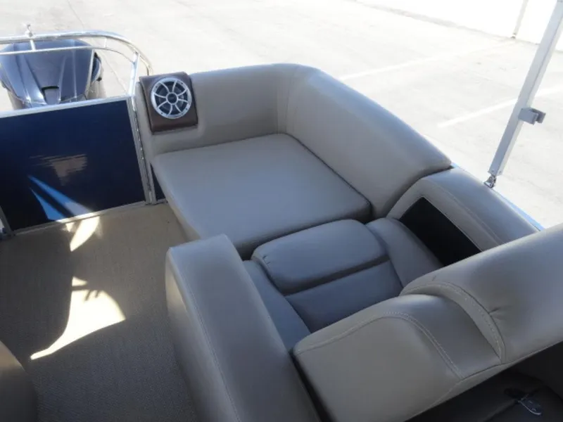 Slide: The Image of Luxurious seating on 2014 Sanpan SP 2500 DL pontoon boat with speaker system. - 10