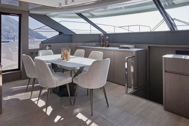 Slide: The Image of Manufacturer Provided Image - 10