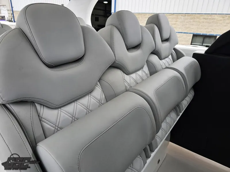 Slide: The Image of Mystic Powerboats M5200 2023 - 54