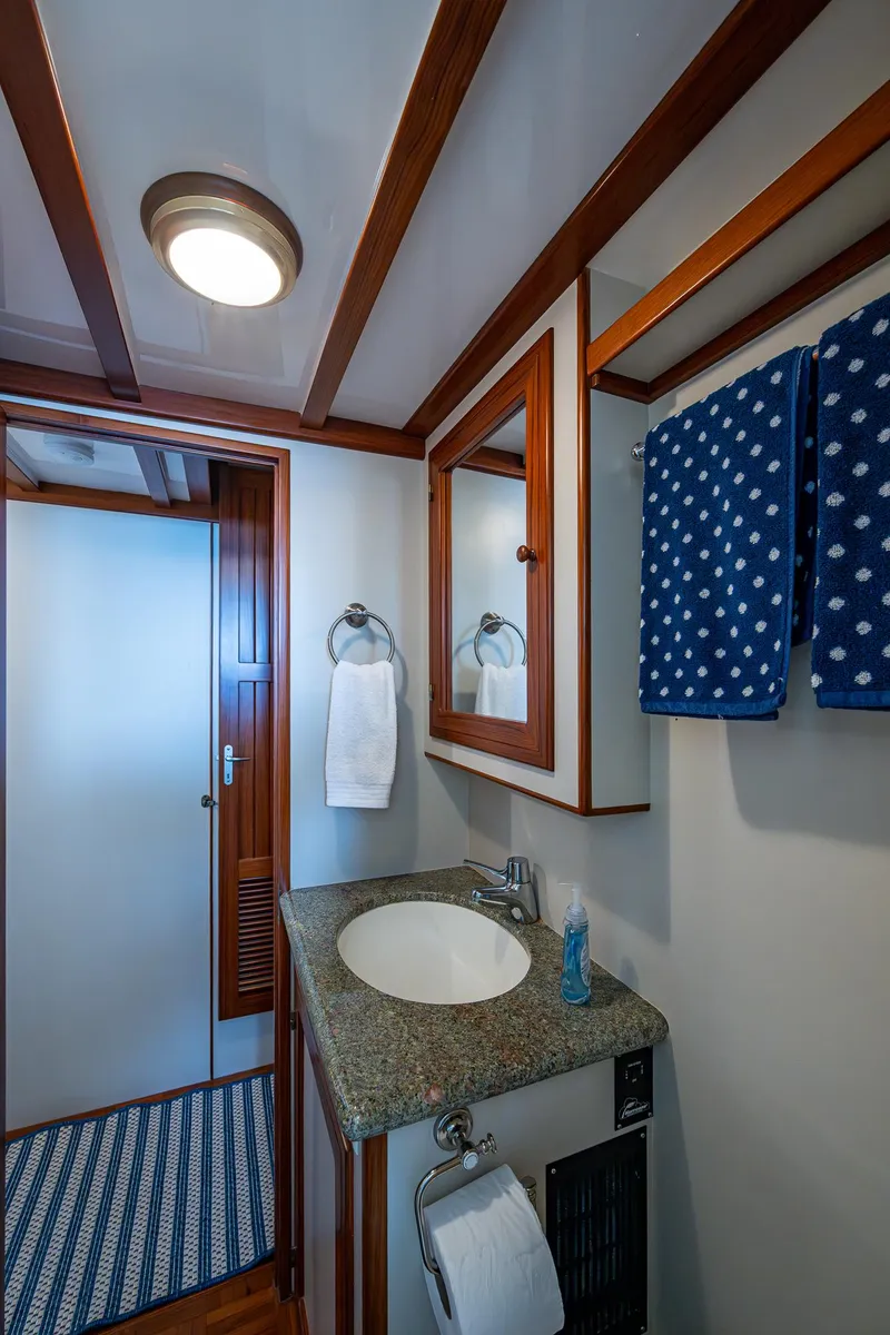 Slide: The Image of Kadey-Krogen 48 North Sea 2000 - 51