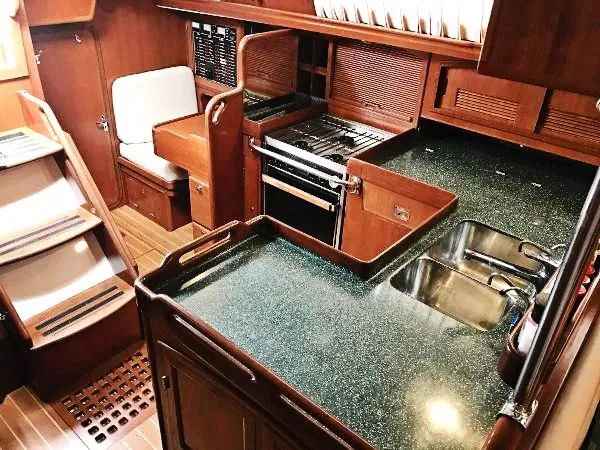 Slide: The Image of Gallery 2 - 2