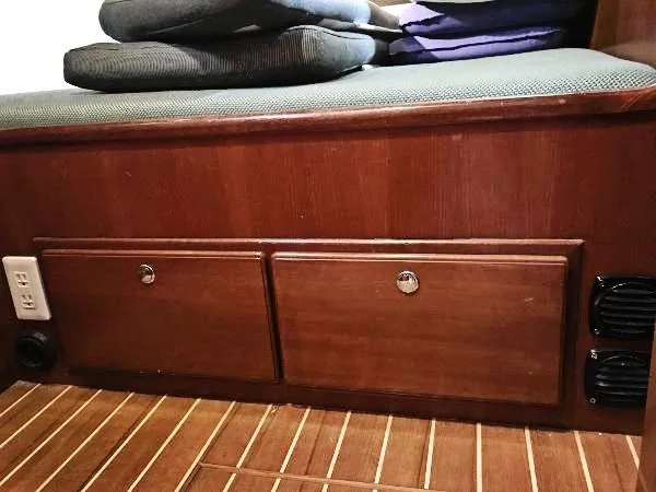 Slide: The Image of Aft Berth Drawers - 36